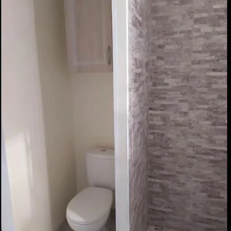 Apartment T1 Proximite De Montpellier.